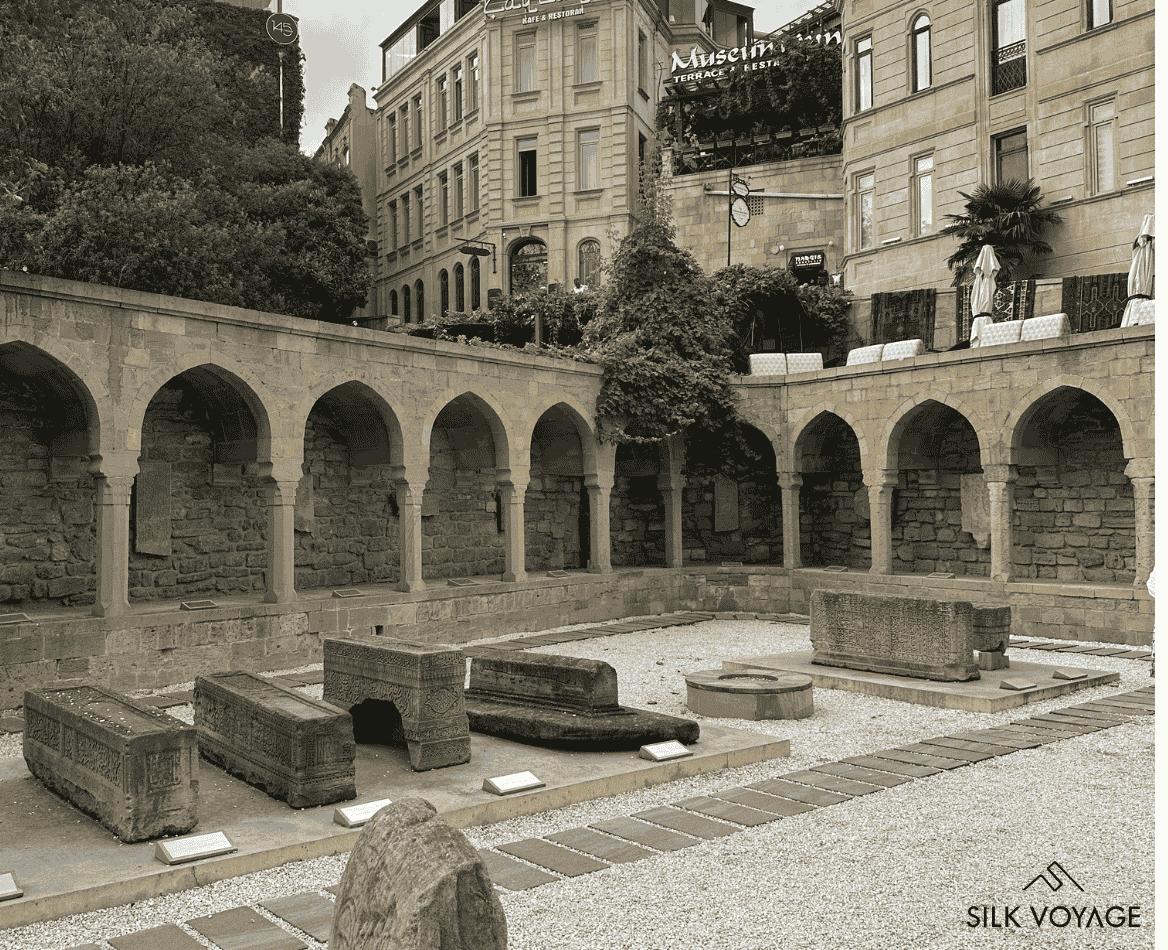 Baku Old City - Image 2